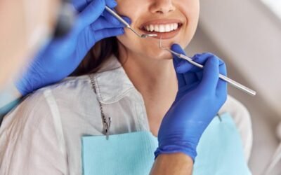 Causas y soluciones para los dientes torcidos